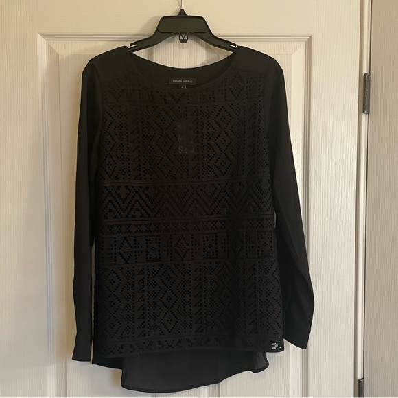 NWT BANANA REPUBLIC Black Long Sleeved Sheer Cut Out Detailed Blouse - Picture 2 of 11